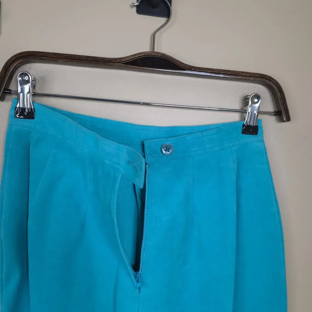 Vintage gently used